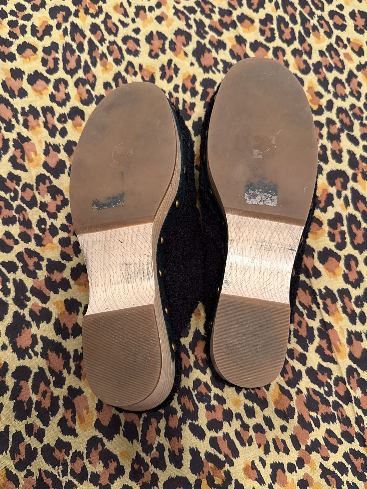 Pre-Loved J.Crew Black Faux Fur Clogs w/ Bronze Rivets 8.5W
