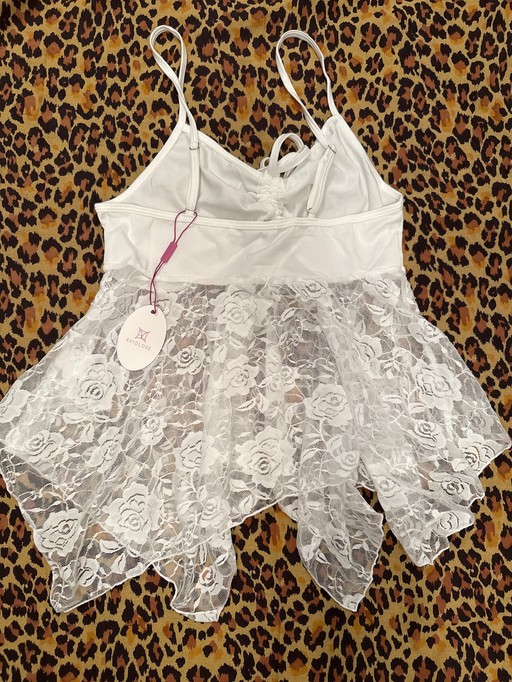 Avidlove White Unlined Lace Mesh Rose Top NWT M
