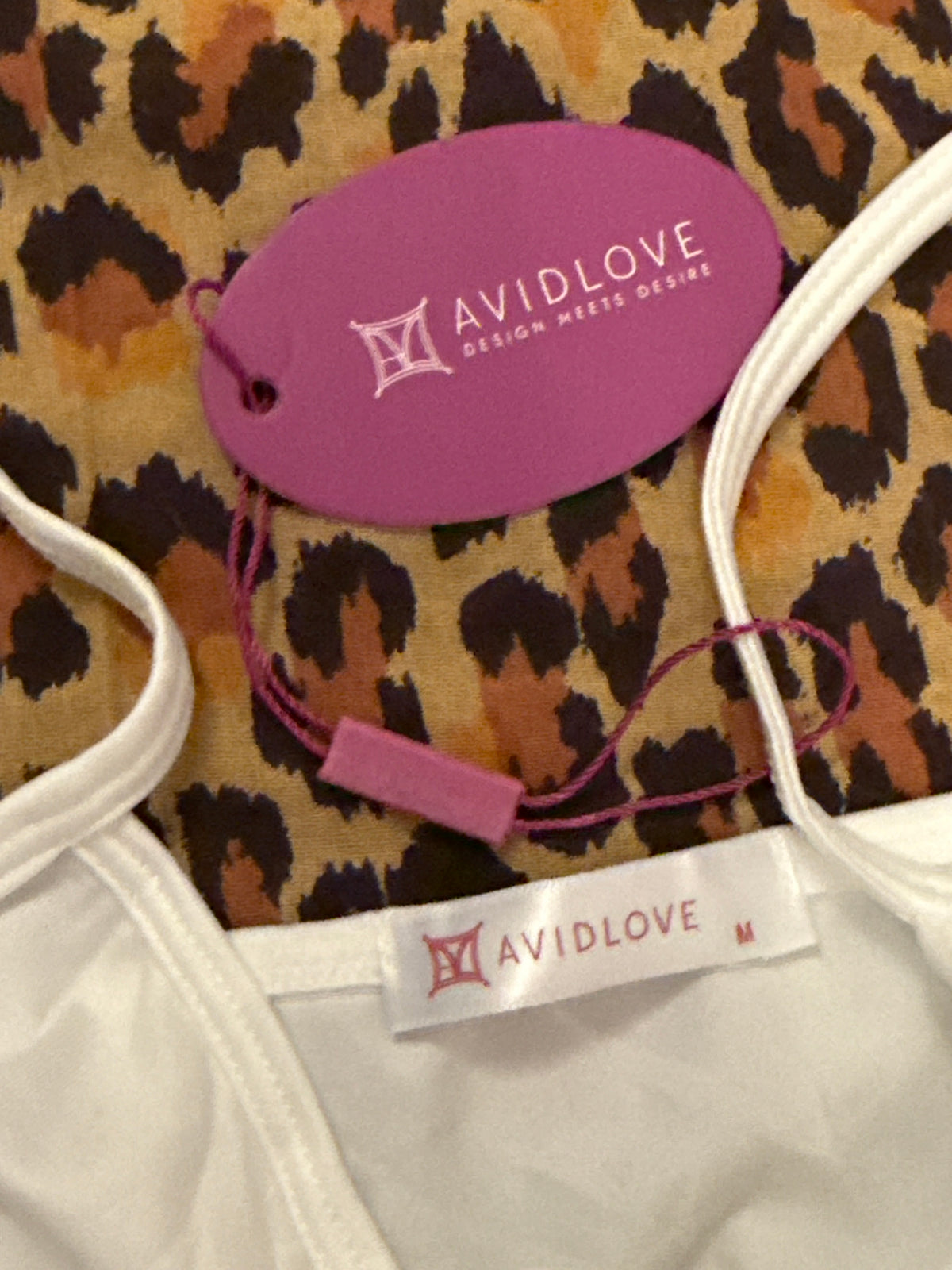 Avidlove White Unlined Lace Mesh Rose Top NWT M