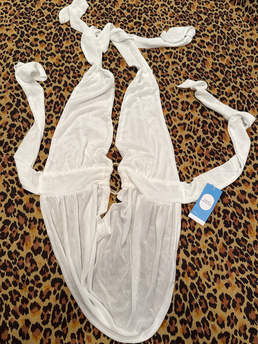 Trend Forward White Backless Halter Top M