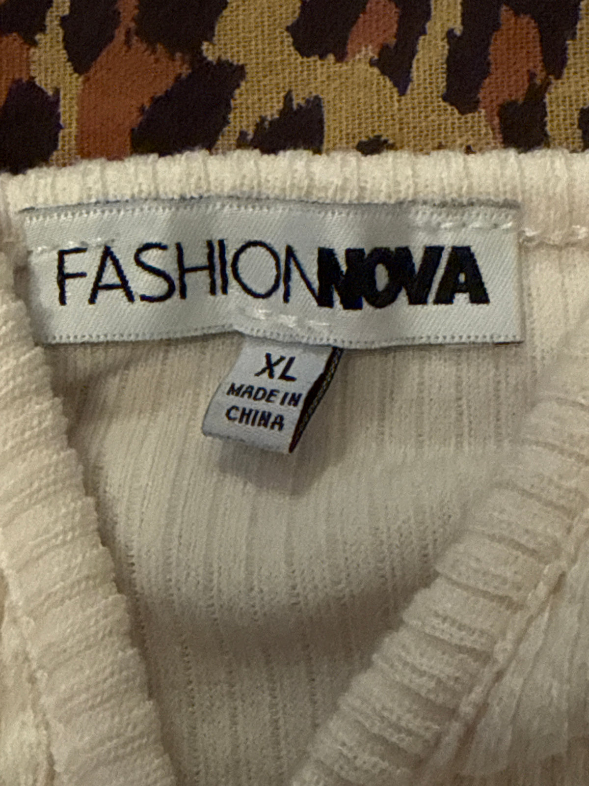 Fashion Nova Cream Micro Crop-Top w/ Rose Buttons XL