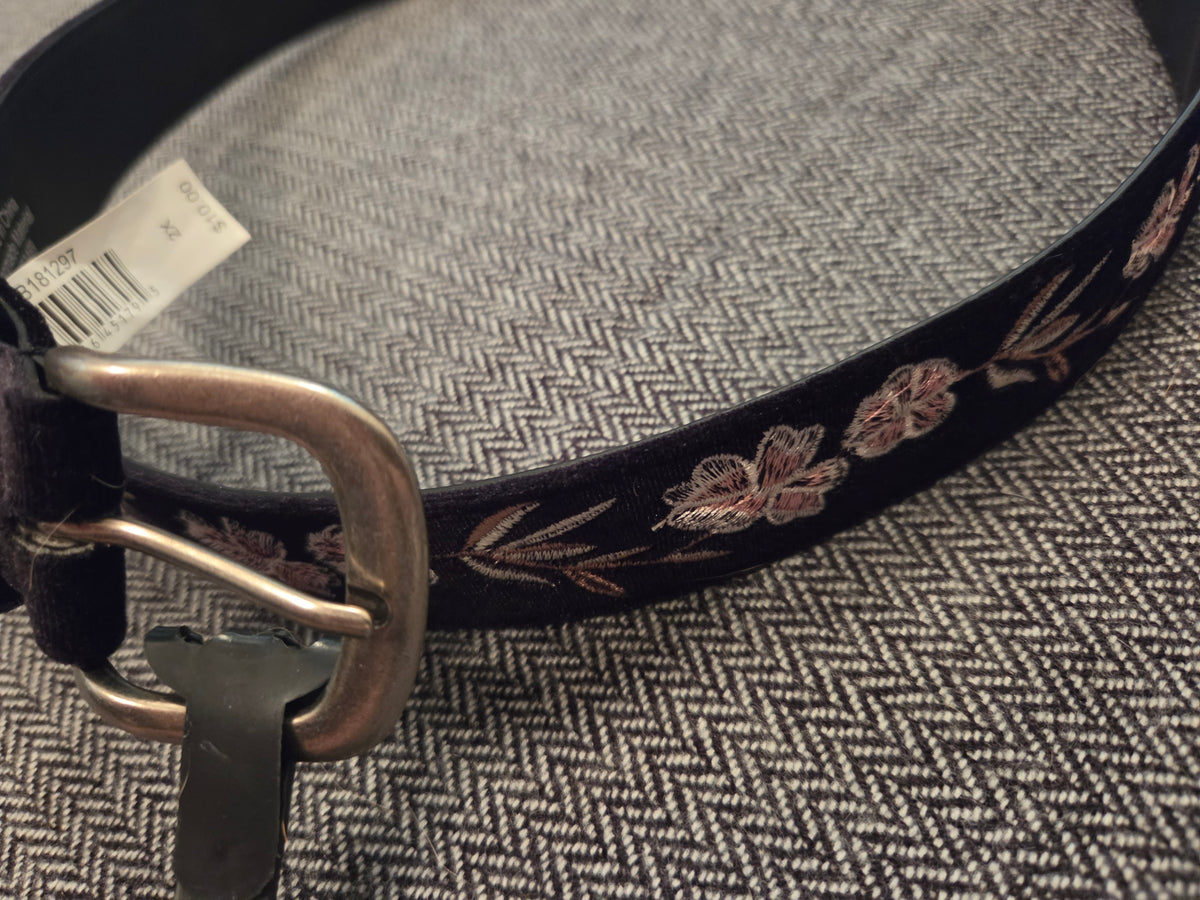 No Boundaries Black Embroidered Belt 2X